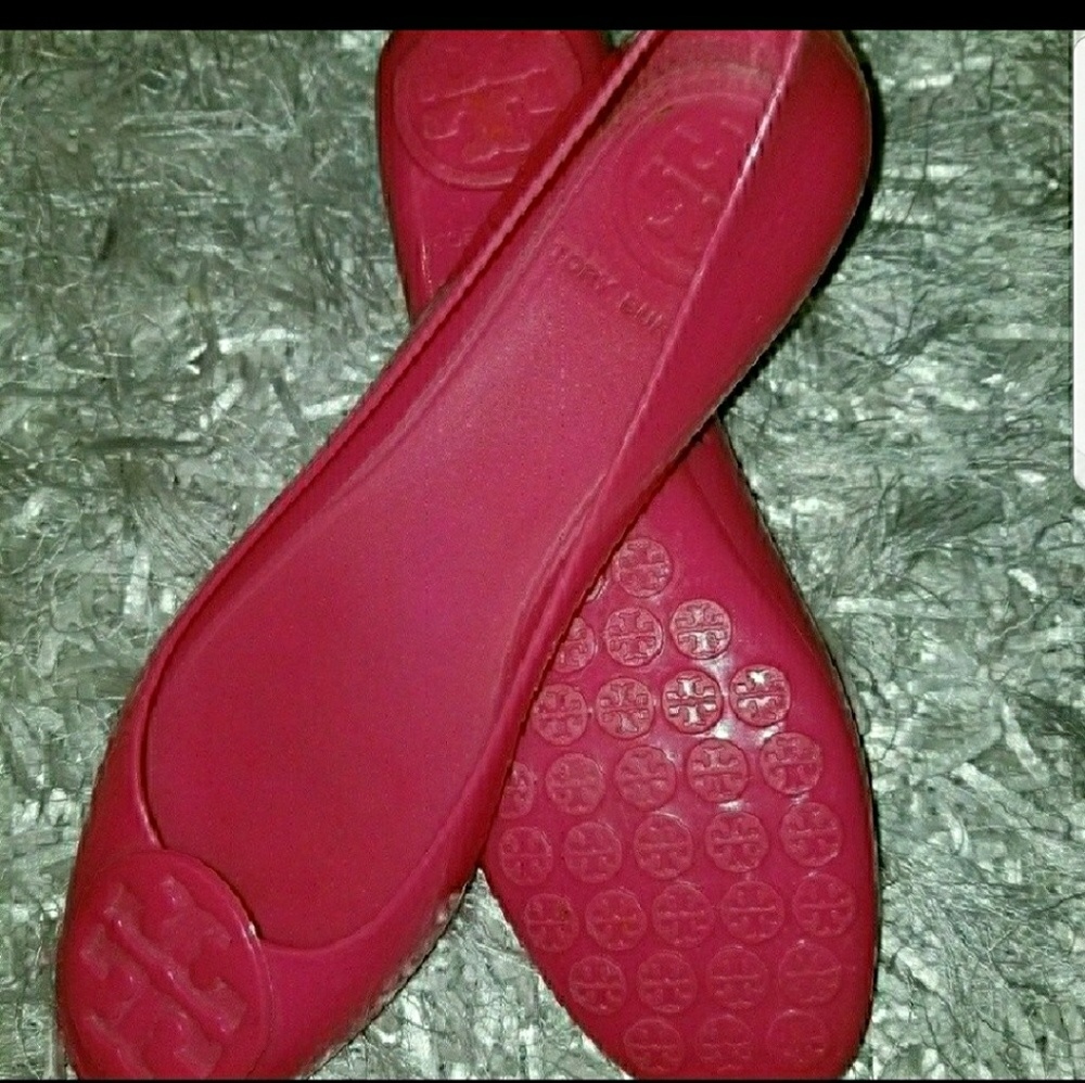 Flats - Picture 3 of 3